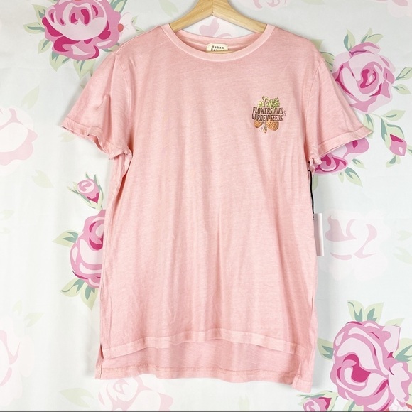Urban Nation Tops - NEW Flowers and Garden Seeds Pink Graphic Shirt